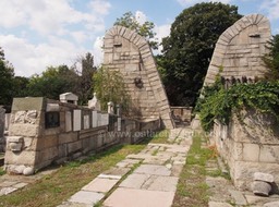 Architecture-Belgrade-Bogdan-Bogdanovic-Jewish-Cemetery-1